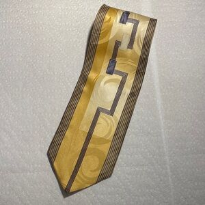 Sophisticated Gold and Black Men's Tie